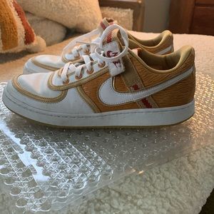 Nike vandal low